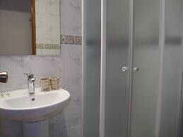 Hotel Roca Bella