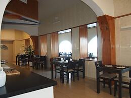 Hotel Roca Bella