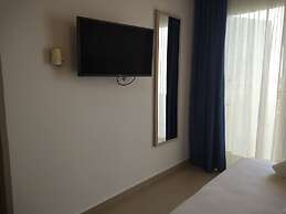 Hotel Roca Bella