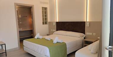 Hotel Roca Bella