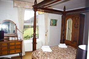 Elen's Castle Hotel