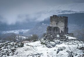 Elen's Castle Hotel