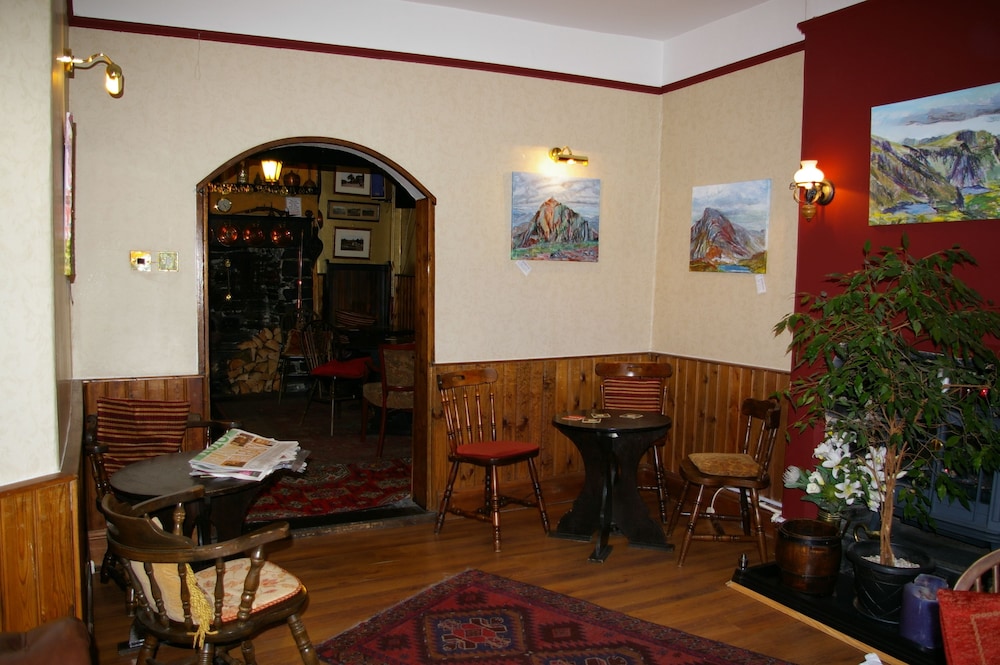 Elen's Castle Hotel