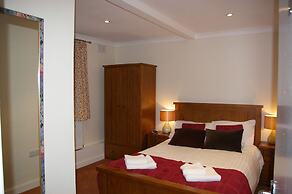 Elen's Castle Hotel