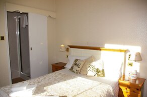 Elen's Castle Hotel
