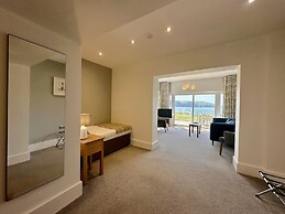 The Cliff Hotel & Spa