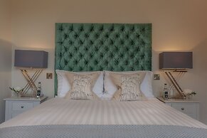 Mansion House Llansteffan