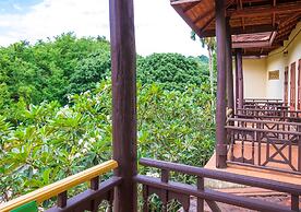 Phuwanalee Resort