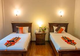 Phuwanalee Resort