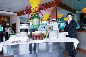 The Viangtak Riverside Hotel