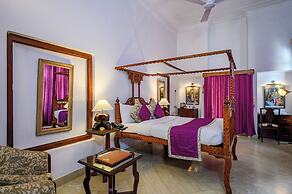 Neemrana's Baradari Palace