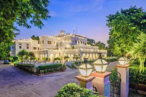 Neemrana's Baradari Palace