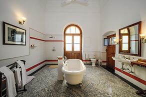 Neemrana's Baradari Palace