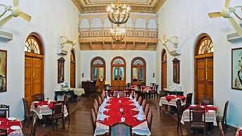Neemrana's Baradari Palace