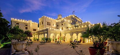 Neemrana's Baradari Palace