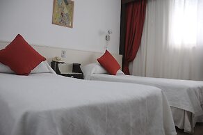 Hotel Embajador