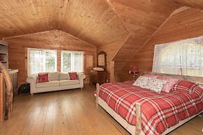 Aisling Lakehouse