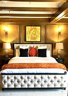 The Latch Inn