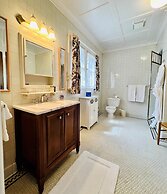 The Latch Inn
