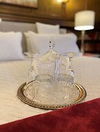 The Latch Inn