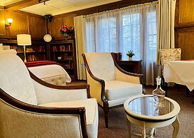 The Latch Inn