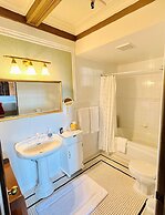 The Latch Inn