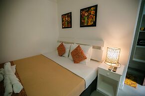 Kav's Beach Resort