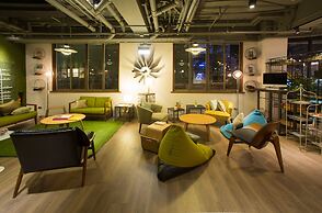 Light Hostel