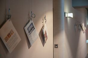 Light Hostel