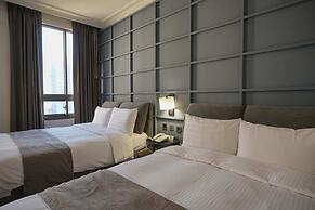 Golden Tulip - Aesthetics