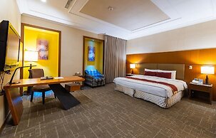 Golden Tulip - Aesthetics