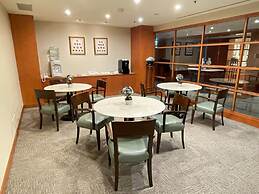 Le Midi Hotel Jungli