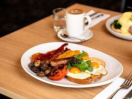 Mercure Newcastle Airport