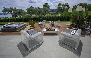 Avaton Luxury Beach Resort - Relais & Chateaux