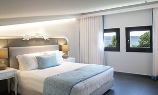 Avaton Luxury Beach Resort - Relais & Chateaux