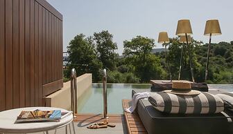 Avaton Luxury Beach Resort - Relais & Chateaux