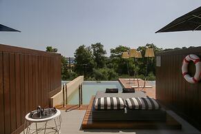 Avaton Luxury Beach Resort - Relais & Chateaux