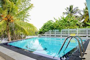 Laluna Ayurveda Resort
