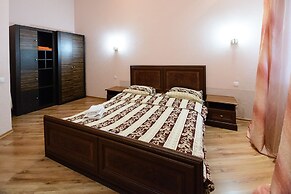 Kiev Accommodation Hotel Service