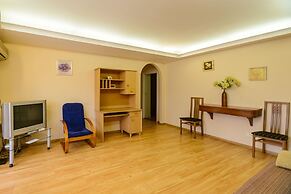 Kiev Accommodation Hotel Service