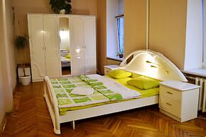 Kiev Accommodation Hotel Service