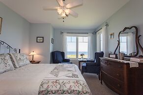 Johnson Shore Inn