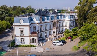 Alameda Grand