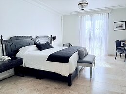 Alameda Grand