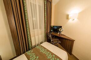 Vnukovo Green Palace Hotel