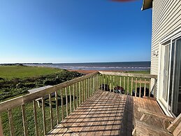 80 Oceanside Cottage