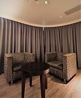 Well Garden Hotel