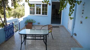 Stefanos Garden