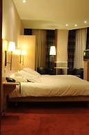 Escapade Hotel