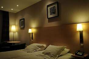 Escapade Hotel